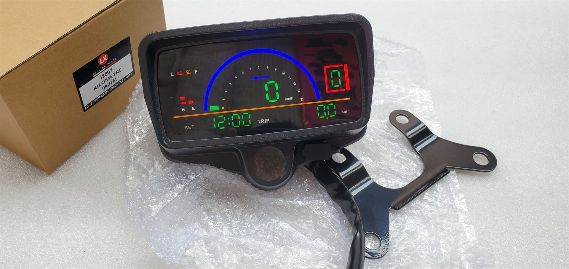 KM SAATİ AGK LED DİGİTAL 1 (12857)